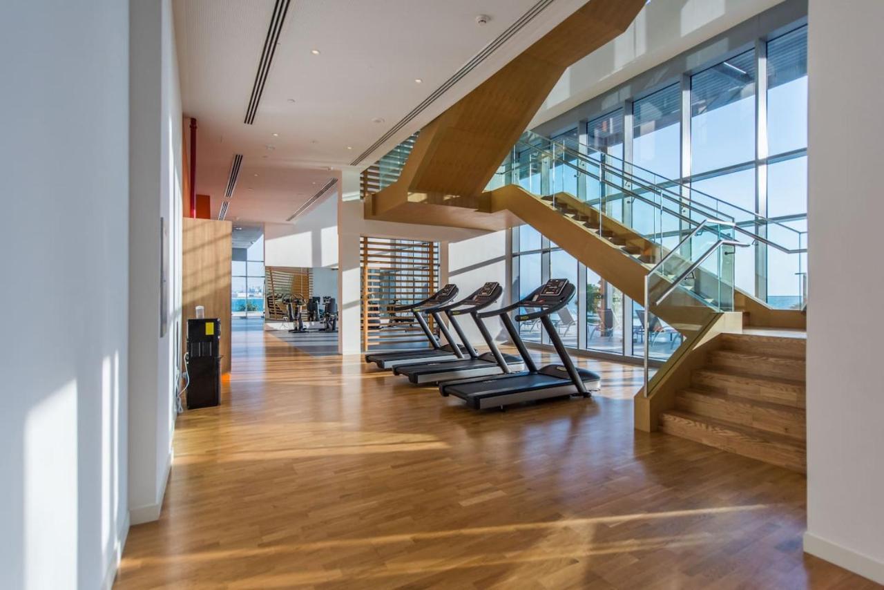 Luxe 3 Bedroom Oceanfront Apartment In The Heart Of Bluewaters Island Dubai Luaran gambar