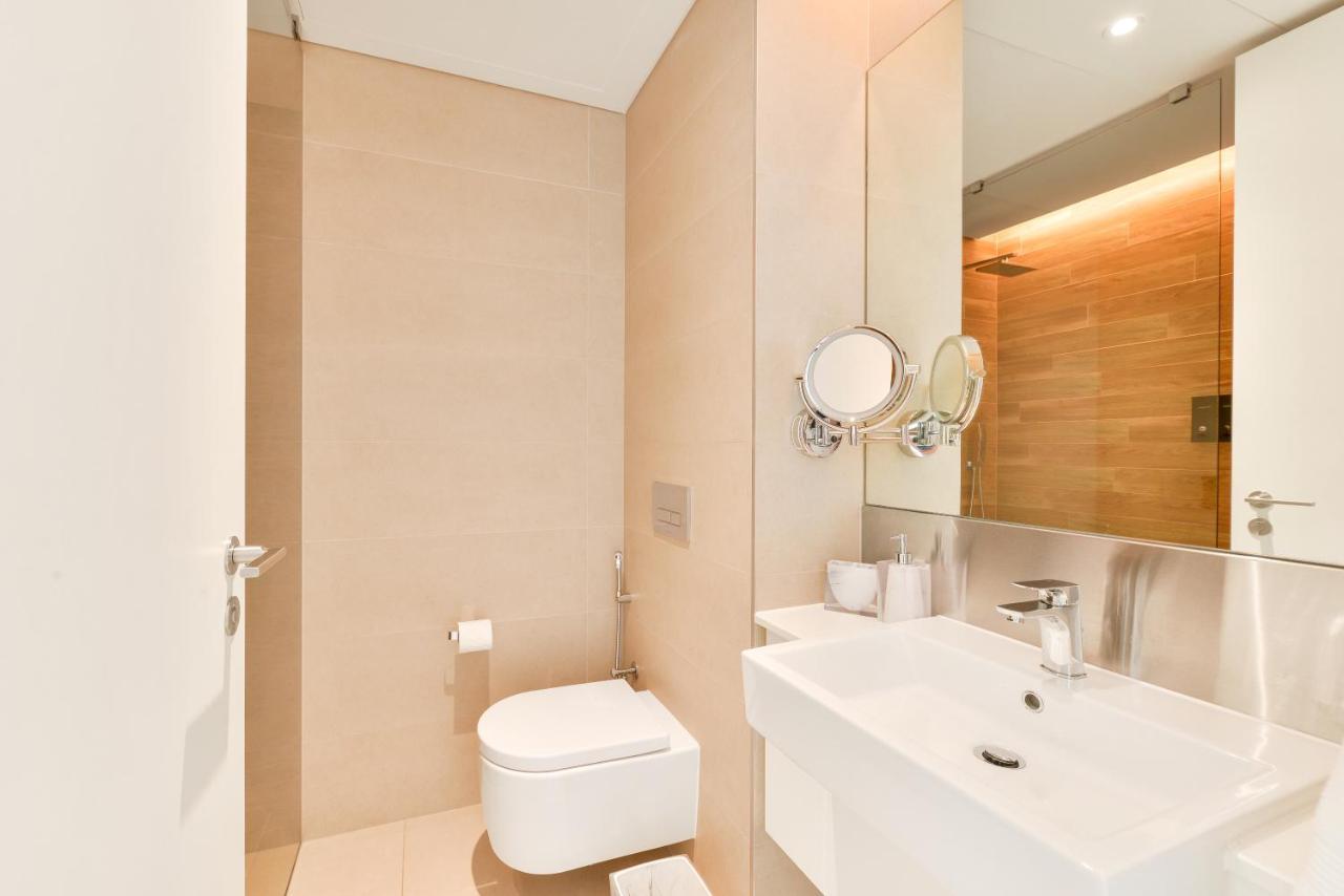 Luxe 3 Bedroom Oceanfront Apartment In The Heart Of Bluewaters Island Dubai Luaran gambar