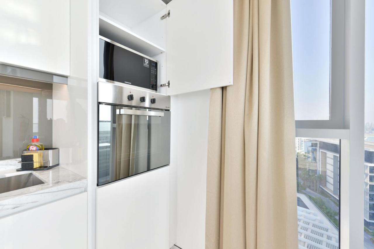 Luxe 3 Bedroom Oceanfront Apartment In The Heart Of Bluewaters Island Dubai Luaran gambar