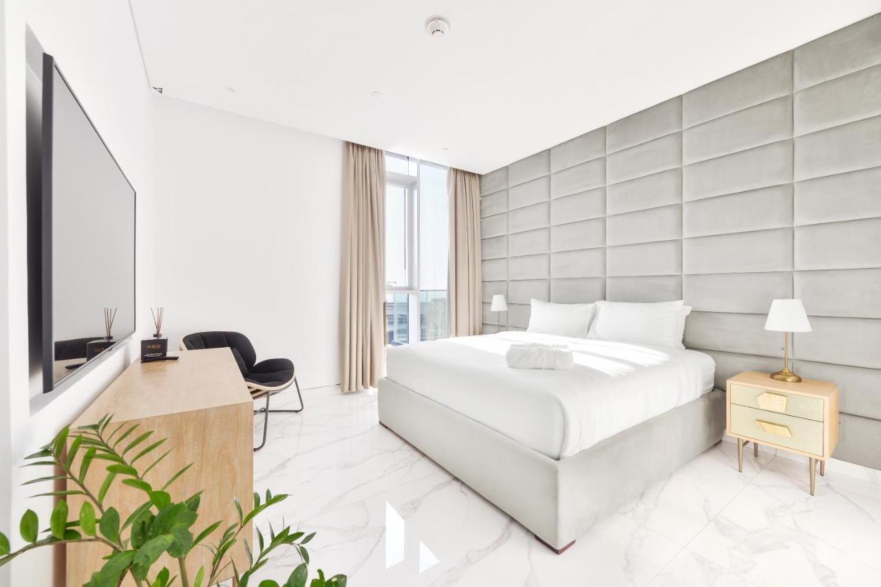 Luxe 3 Bedroom Oceanfront Apartment In The Heart Of Bluewaters Island Dubai Luaran gambar