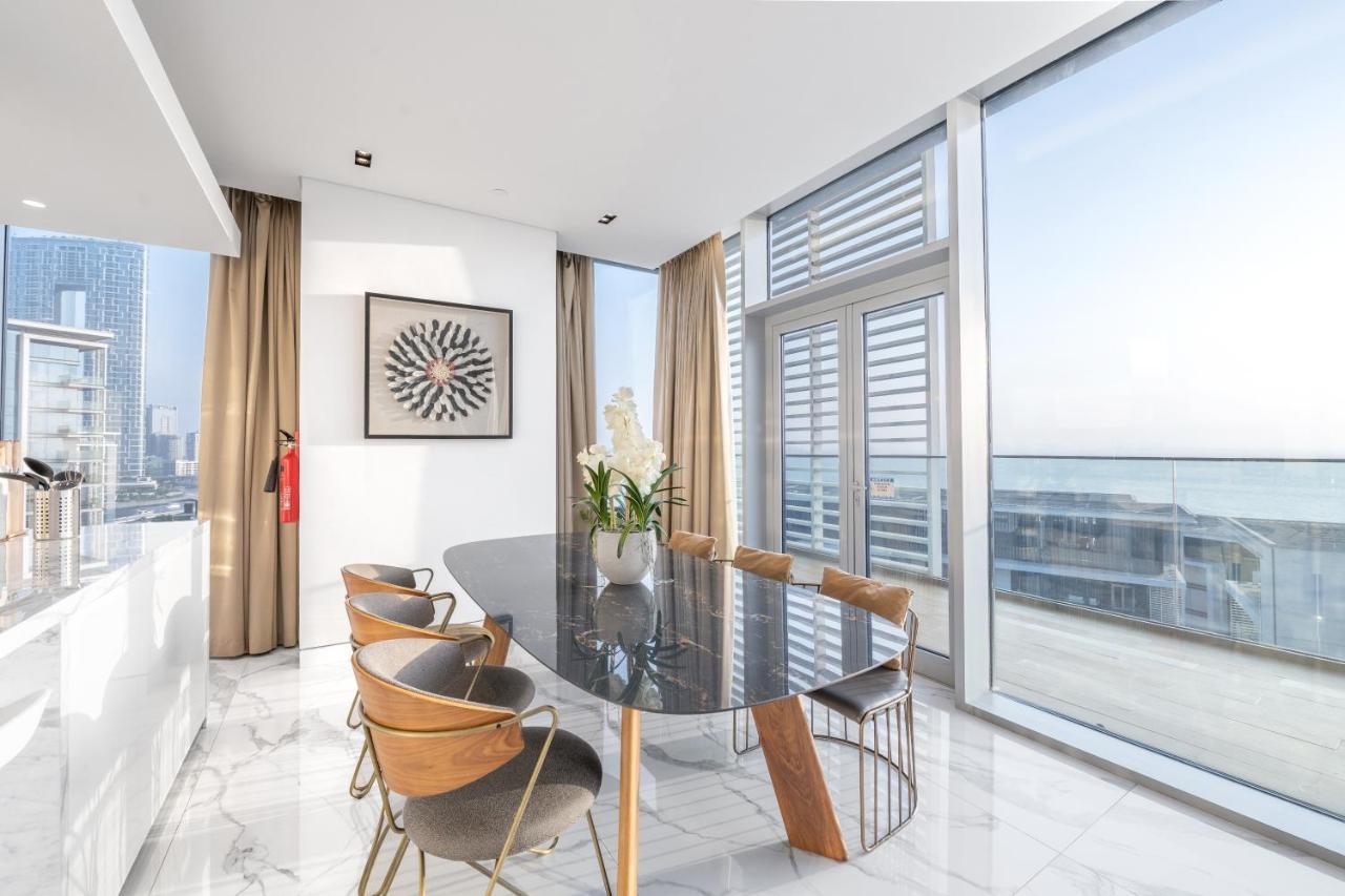 Luxe 3 Bedroom Oceanfront Apartment In The Heart Of Bluewaters Island Dubai Luaran gambar